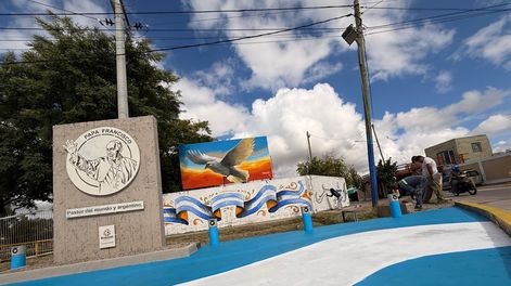 Este martes, Rawson inaugura el Monumento al Papa Francisco y bautiza con su nombre el Parque Provincial.