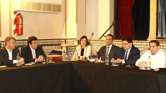 La Corte y el Foro, contrapunto por la gestión de las causas civiles