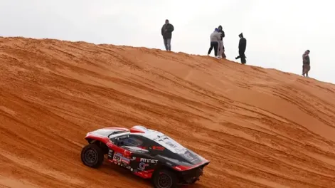 Dolor en el Dakar: murió un espectador tras ser embestido por un vehículo