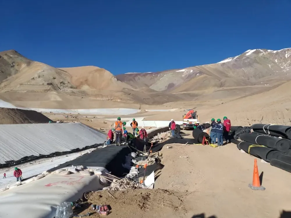 No habrá ningún receso para la actividad de las empresas mineras en la provincia