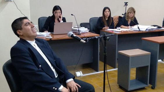 Le dieron prisión domiciliaria al cura Bustos y será monitoreado con dispositivo electrónico