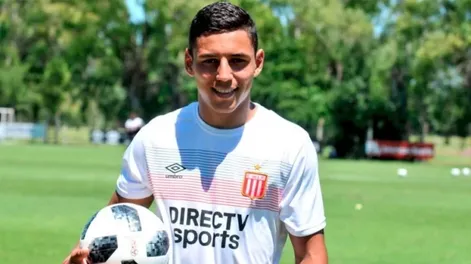 Carlo Lattanzio, llega desde Almagro pero se inició en Estudiantes LP.