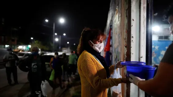 Dan pago extra de la Tarjeta Alimentar