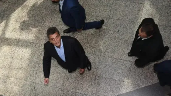 Massa prepara un sistema para simplificar los tipos de cambio