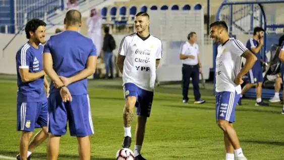 El DT Scaloni paró los probables equipos para enfrentar a Irak y a Brasil