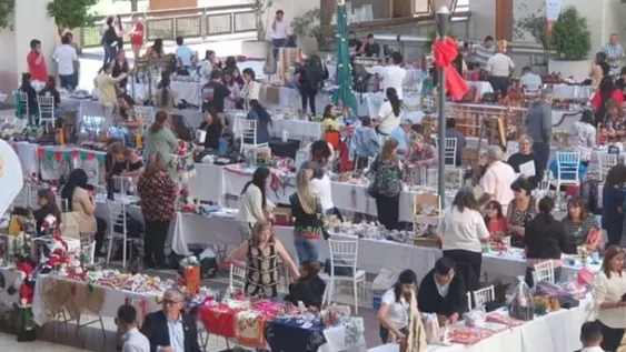 La primera edición de la feria Navidad Emprendedora fue un éxito.