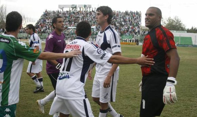 Un final con rojas y varios golpes
