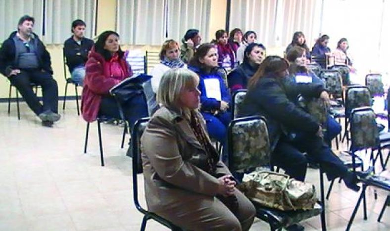 Arrancó la formación en departamentos mineros
