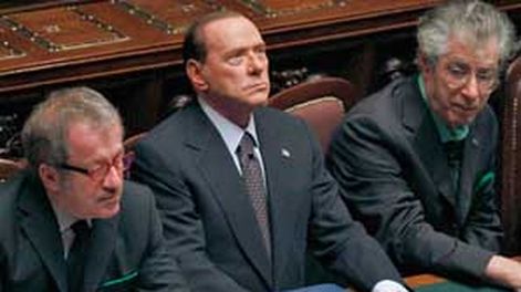 Berlusconi anunció que se irá tras aprobar las medidas de ajuste