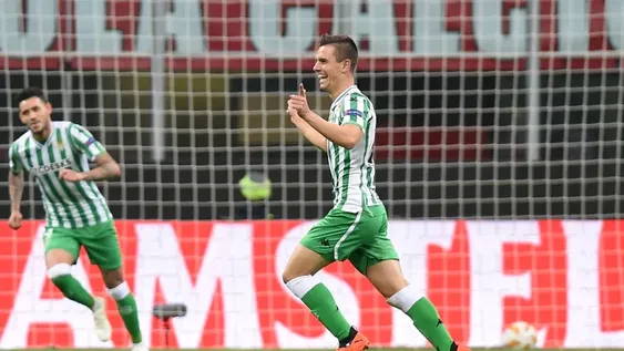 Lo Celso metió un golazo y el Betis derrotó al Milan de Biglia e Higuaín