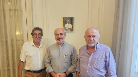 Referentes sindicales y de la Iglesia analizaron la reforma laboral y la situación social del país.