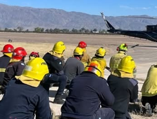 alerta maxima en valle fertil: perdieron contacto con un helicoptero que transportaba a 7 pasajeros