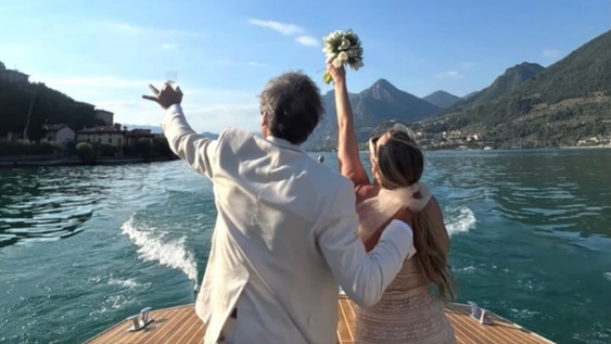 quien es el reconocido periodista que se caso en secreto en italia