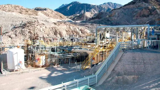 Gobierno, gremio y municipio intentan contener los despidos en Gualcamayo