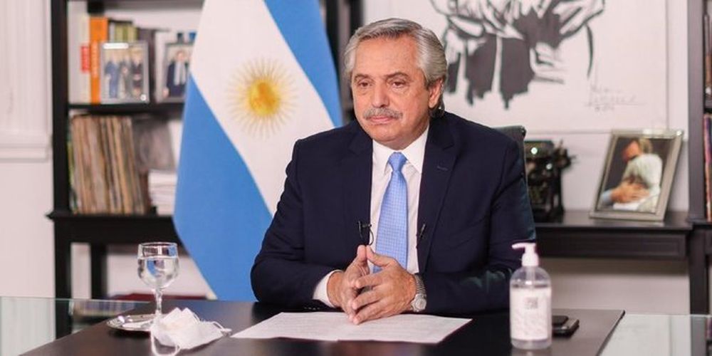 Fernández pidió un “sistema de licencias” que garantice la oferta global de vacunas
