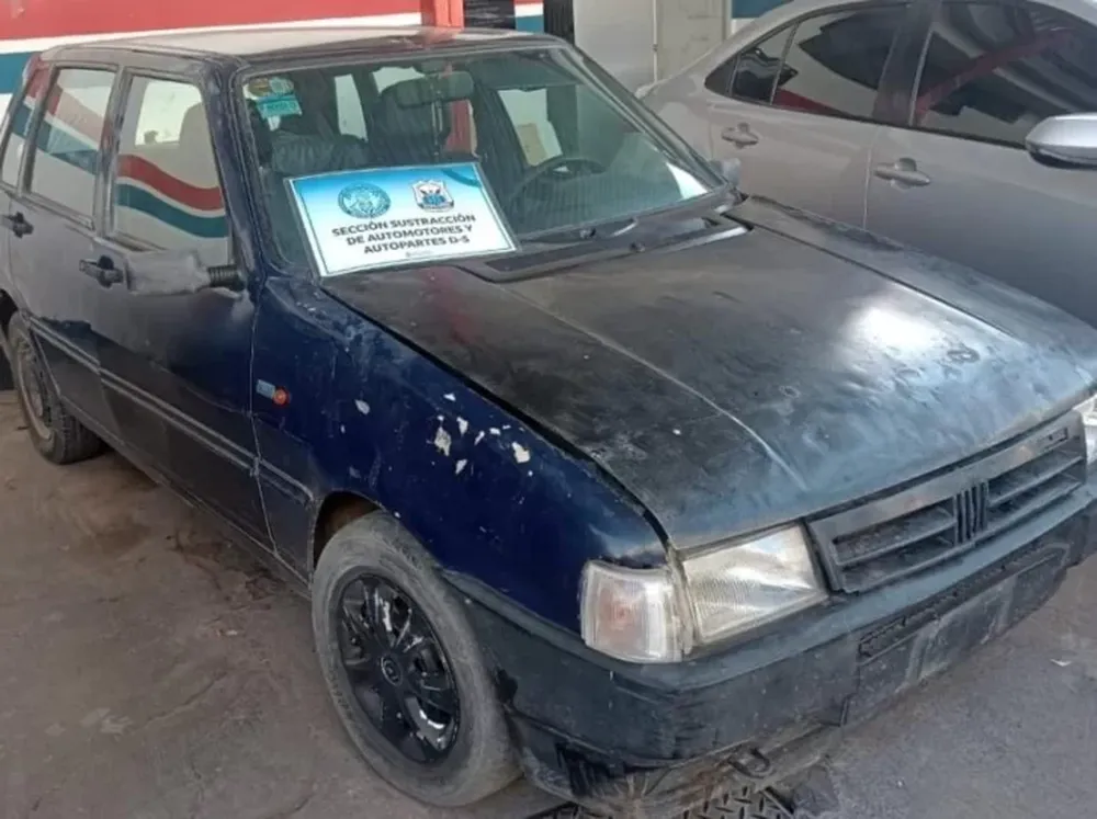 Por las cámaras de seguridad lograron dar con un auto que había sido robado en Santa Lucía