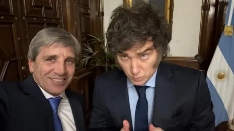 Caputo, contra los empresarios que le piden bajar los impuestos: “Solo podremos con superávit fiscal”
