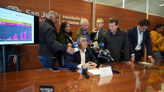 Este jueves por la mañana se realizó la conferencia de prensa.