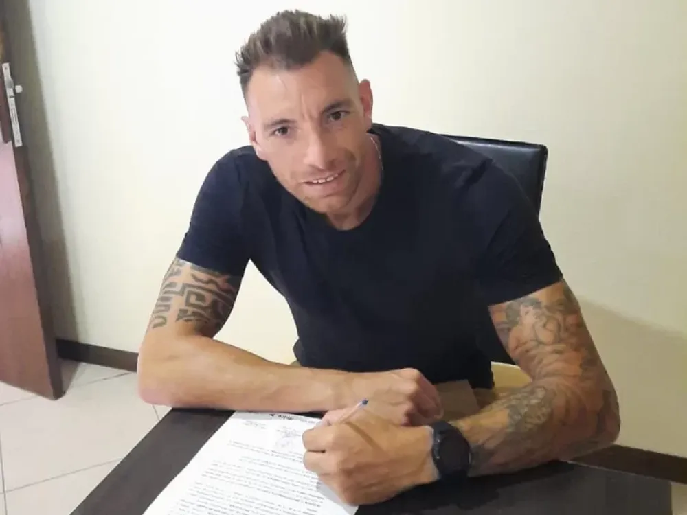 Botinelli ya firmó y se convirtió en el 14to. refuerzo de San Martín