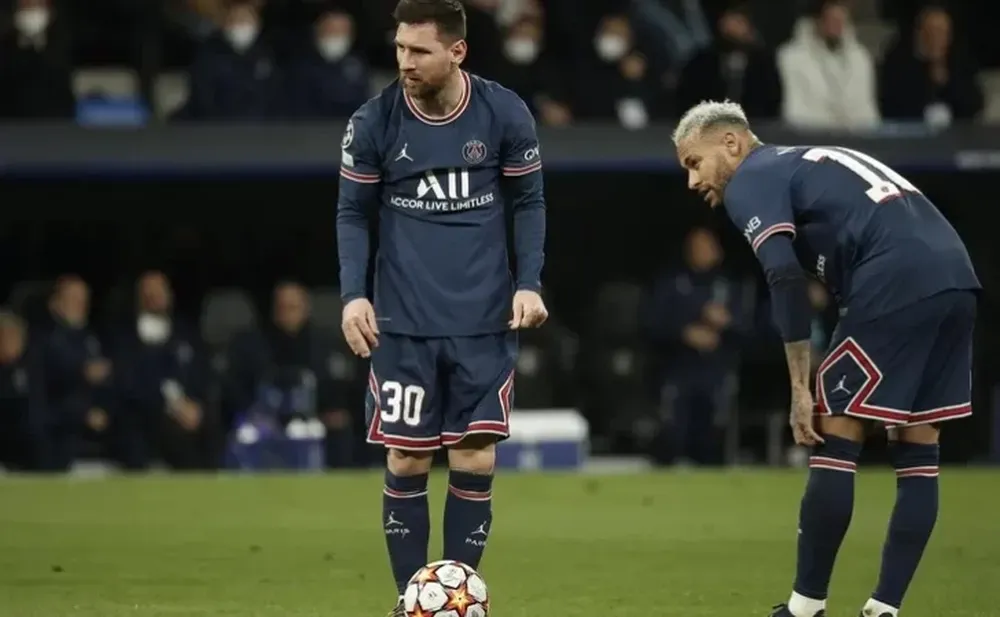 Messi y Neymar fueron abucheados tras la eliminación en Champions