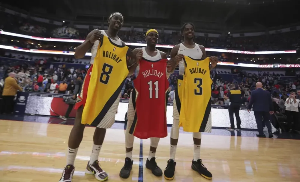 Los Holiday hicieron historia grande