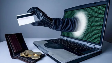 Las estafas virtuales pueden comenzar con una llamada o un mensaje que solicita instalar una aplicación, ingresar a un enlace o compartir datos bancarios.