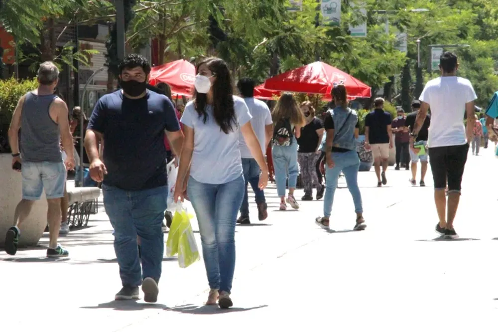 Por primera vez, San Juan superó la barrera de los 4.000 casos y marcó un nuevo récord