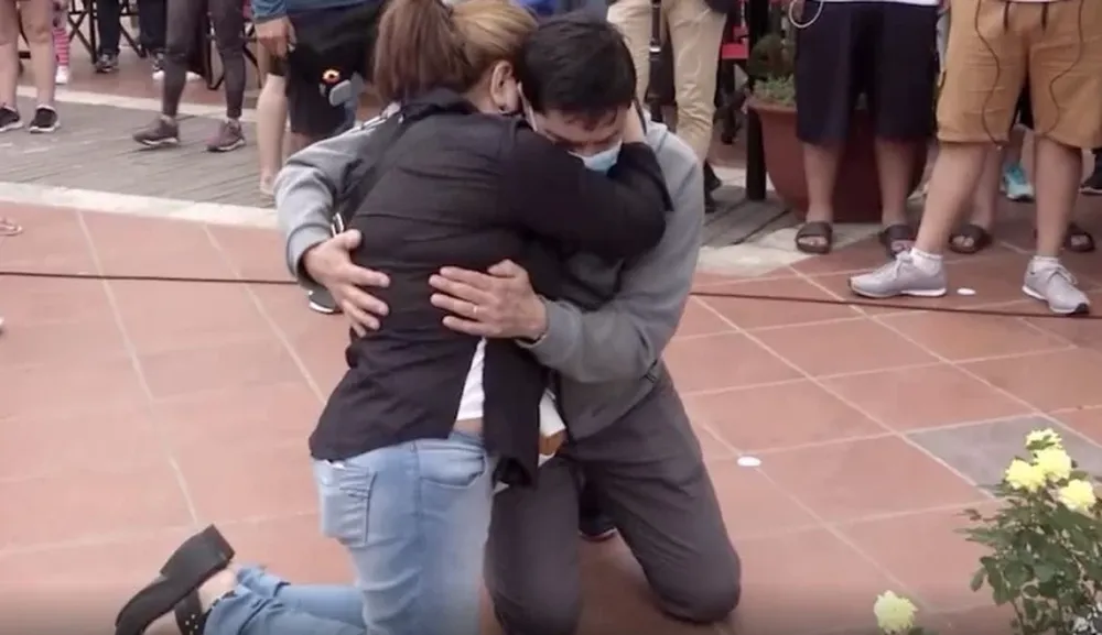 Los papás de Fernando, en el lugar