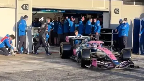 Ensayos. El Alpine de Colapinto se plantó en plena pista pero después Franco remontó y cerró una buena jornada en Barcelona.