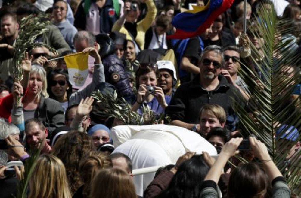 Francisco convocó  a los jóvenes a Río