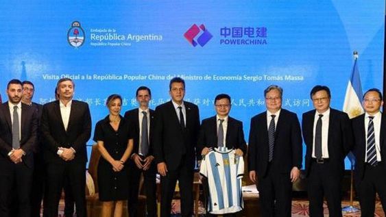 Massa cosecha casi U$S 1.000 millones en su debut en China