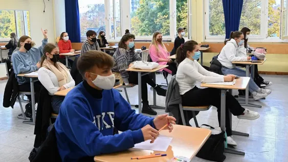 Francia y Alemania ya se preparan ante la amenaza de la segunda ola