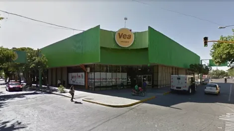 Una mujer y una niña intentaron robar 11 jabones de un supermercado capitalino