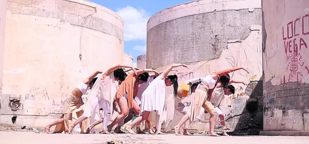 Danza para la reconstrucción