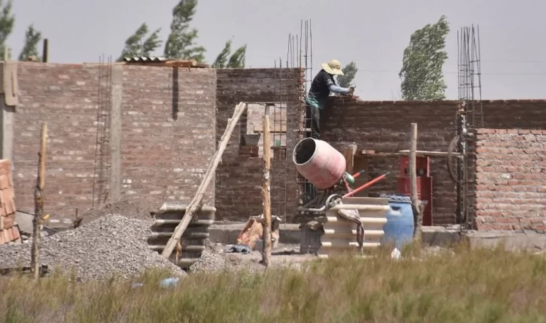 Varias de las víctimas ya construyeron en el lugar, pero nunca tuvieron novedades sobre la escritura. Imagen ilustrativa.