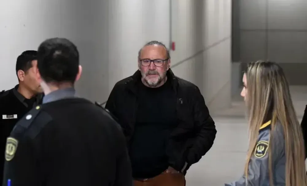 Cacho Garay fue internado de urgencia y podría sufrir una amputación. (Foto Los Andes)