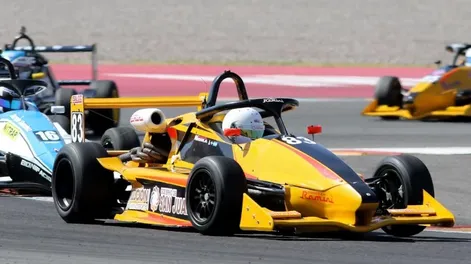 Joaquin Naranjo consiguió un sexto puesto en la primera carrera de la F3 Metropolitana