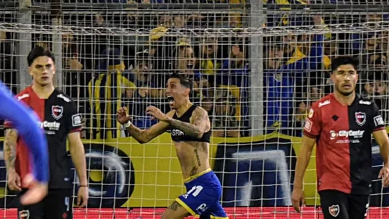 GOLAZO. Se moría el clásico en empate y Fideo decidió cambiar la historia.