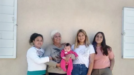 Hermanas que perdieron a sus papás por el covid: “Es difícil, pero estamos mejor”