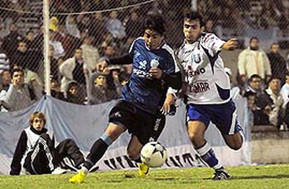 La reacción Azul no pudo ante el libreto del Albo