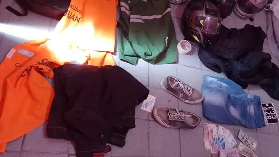 Dos motochorros robaban en el centro