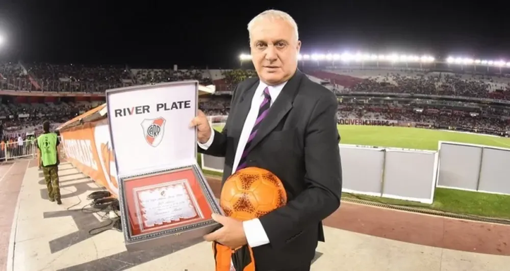 El Beto Alonso se puso por encima de Messi: “Yo soy campeón del mundo, él no”