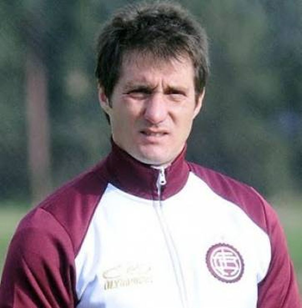 Lanús busca cerrar  su pasaje a cuartos