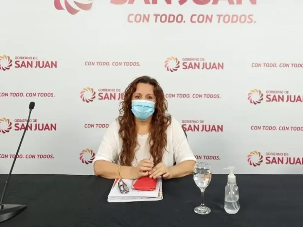 Jofré: “Todo resfrío, dolor de garganta o fiebre es Covid hasta que se demuestre lo contrario”