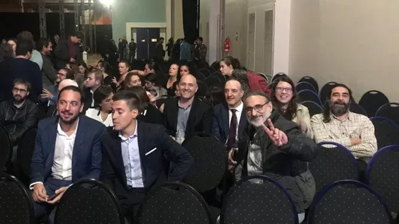 El listado de personas que estarán la primera fila en la presentación del libro de CFK
