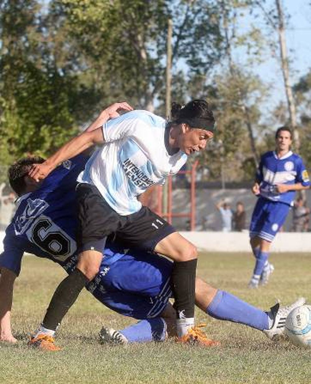 Del Carril sacó una luz