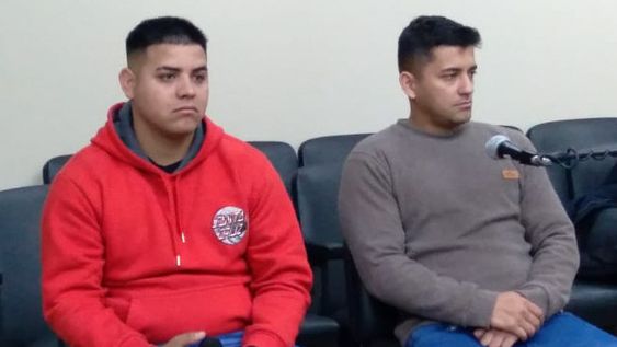 DESVINCULADOS. De izquierda a derecha, el agente César Alexis Gil, el oficial Jorge Eduardo Videla.