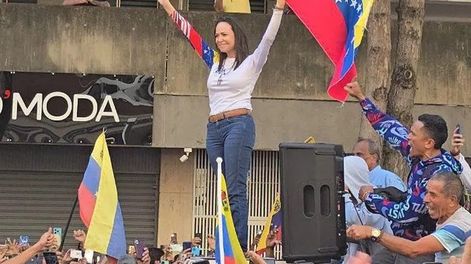 Después de ser secuestrada por el régimen de Maduro, Corina Machado fue liberada