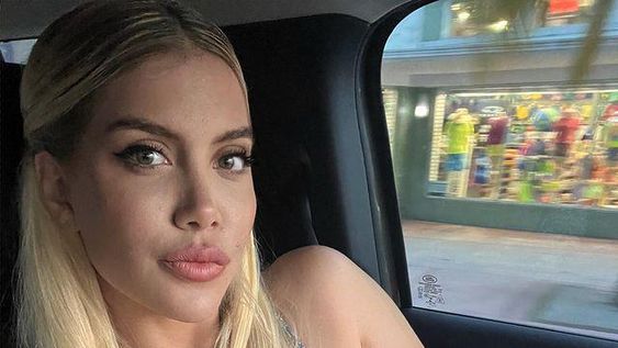 La foto robada a Wanda Nara que la muestra en una situación íntima