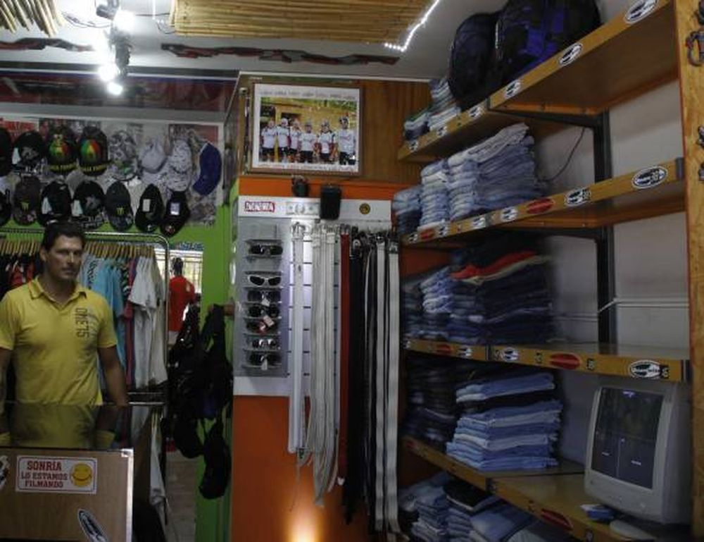 Tiene tienda a 100 m de la  Policía y le robaron 7 veces